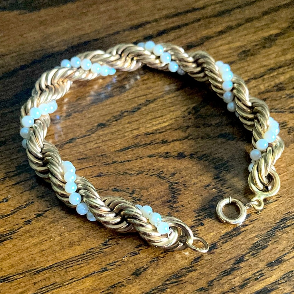 12 kt 1/20 gold filled Vintage Krementz Twisted Seed Pearl